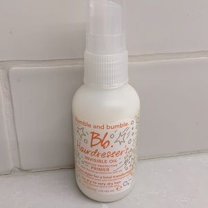 Bumble and bumble Hairdresser’s invisible oil- heat/ up protective primer